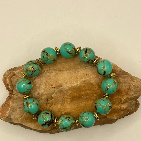Sea Shell Turquoise 12mm Beads Beaded Stretchy Bracelet NEW - Picture 2 of 11